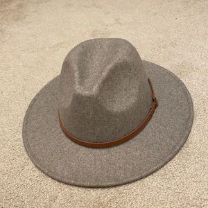 New without tags hat